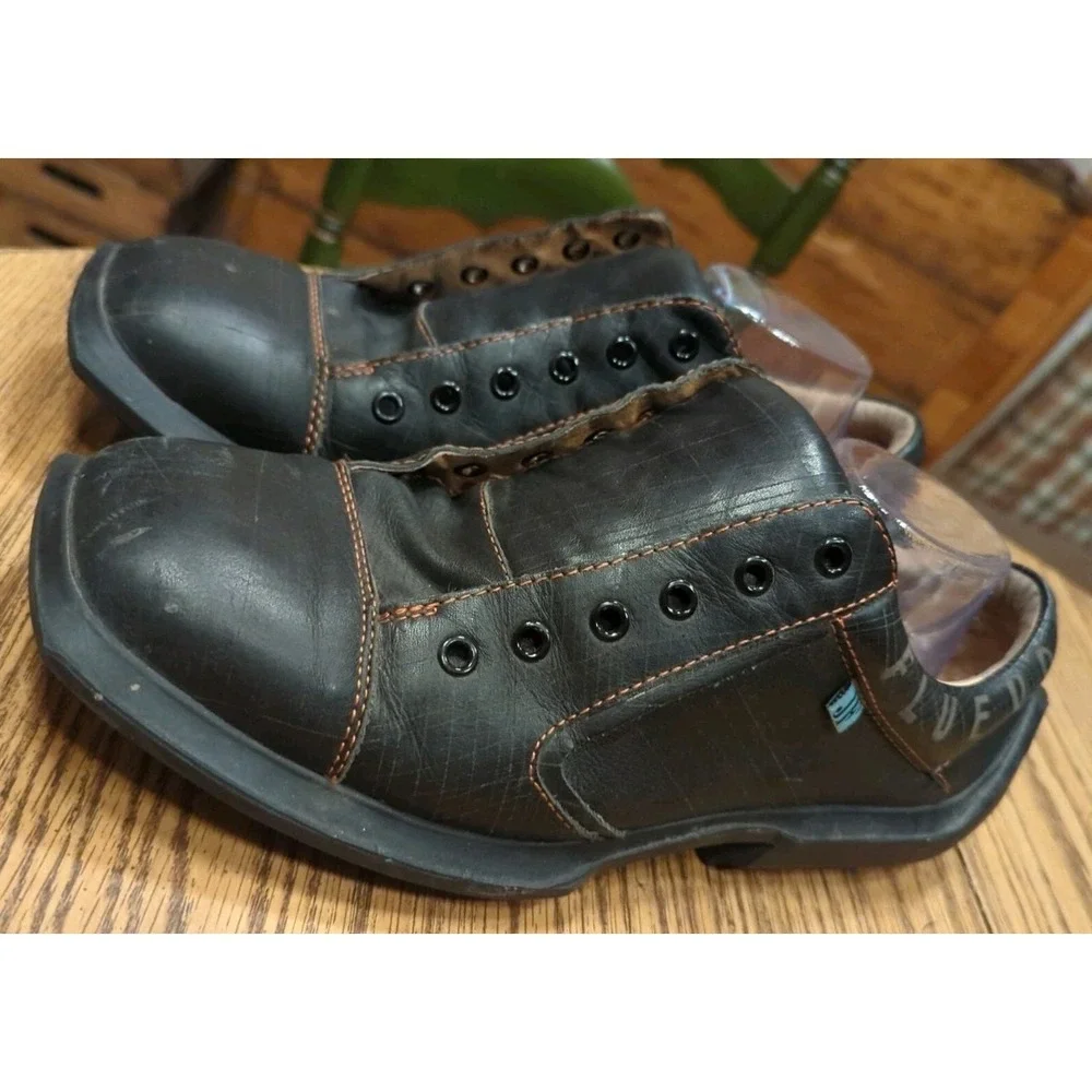 Vintage John Fluevog Men's Black Square Toe Leather Shoe Size 11 **NEEDS LACES*